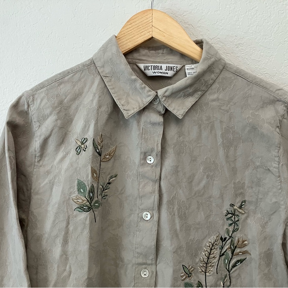 VICTORIA JONES Women’s 1X 100 Cotton Shirt 3/4 Sleeve Leaves Butterfly Embroider